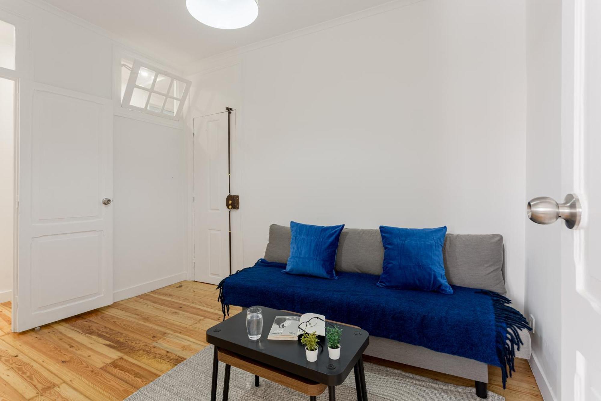 Apartment 3-bed Flat Retreat By Sao Jorge Castle Lisbon