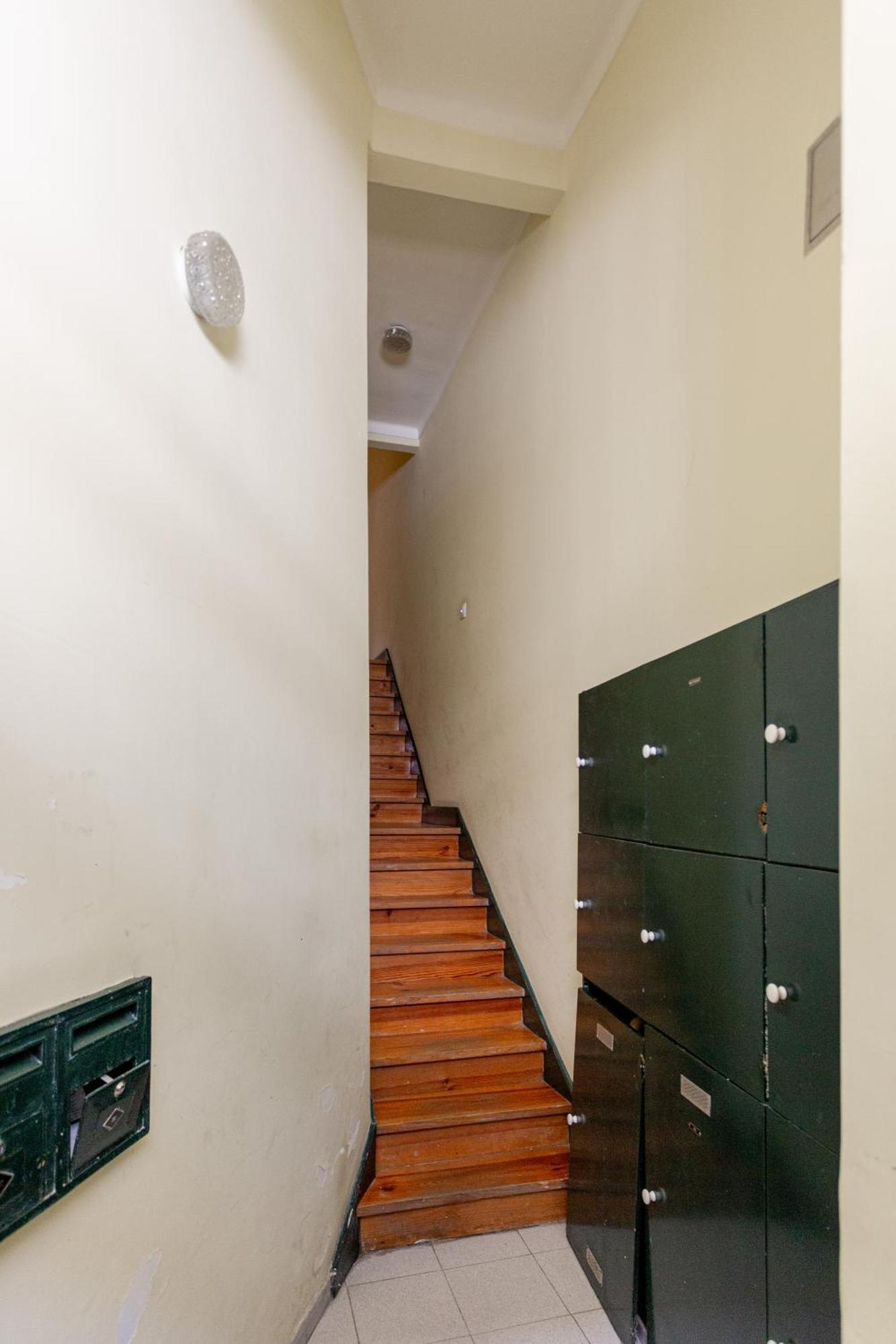 3-bed Flat Retreat By Sao Jorge Castle Apartment *
